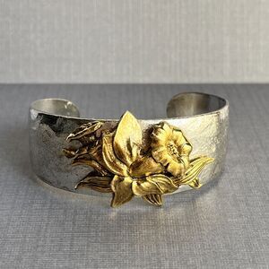 Daffodil Cuff Bracelet March Birthday Respect Rebirth Devotion Flower Antiqued